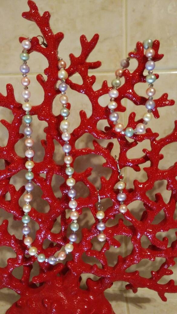 Muticolor freshwater pearl set.  Pink, Pistachio, Peacock and Gold